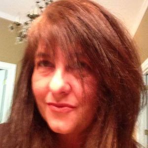 Meet your Posher, Valerie